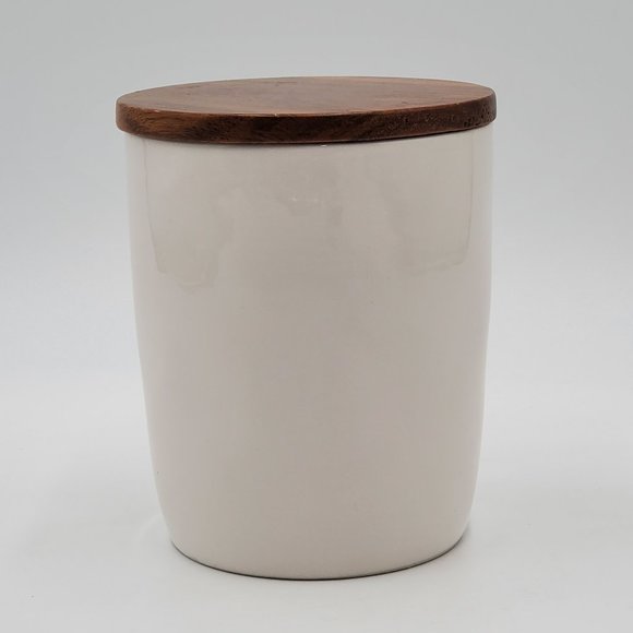 Rae Dunn PEPPERMINT Lidded Canister - Picture 4 of 12